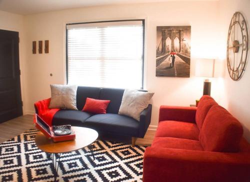 Eight-bedroom Apartment C