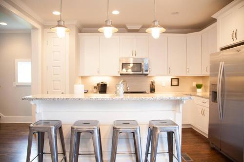 Tennessee Downtown Holiday Home
