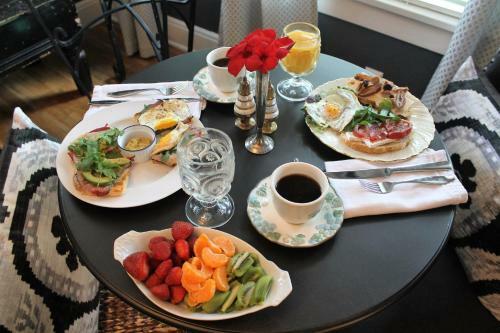 Belmont Blvd Bed And Breakfast