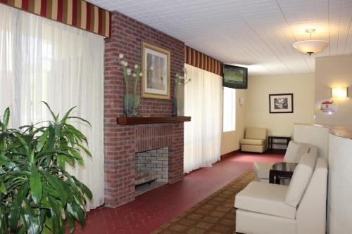 Hotel Super 8 By Wyndham Natchez