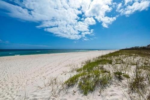 The Nautical 7837 Gulf Blvd Townhouse