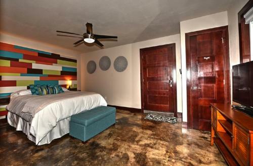Comal Cottage On Union #297-b