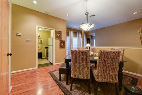 Apartamento Comal Camp Warneke Condo #151449