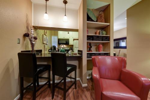 Apartamento Comal Camp Warneke Condo #151449