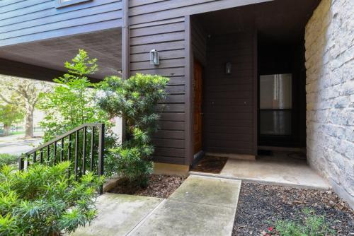 Apartamento Comal Camp Warneke Condo #151449