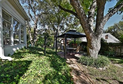 Comal Cottage On Union #291