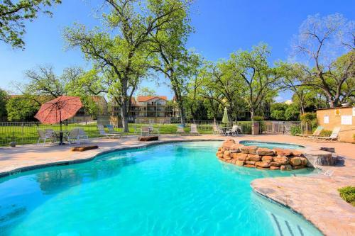 Apartamento Guadalupe River Nut House Wwi203