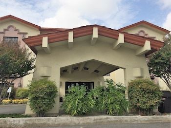 Quinta Dorada Hotel And Suites