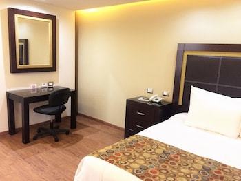 Quinta Dorada Hotel And Suites