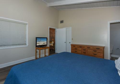 Sea Dunes B5 - Beach Daze Townhome
