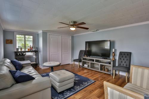 824 25th Bungalow Home