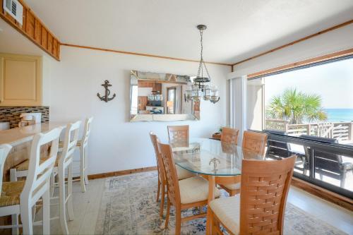 6007 S. Atlantic Avenue Home