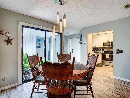 S4410 Sea Woods Villa