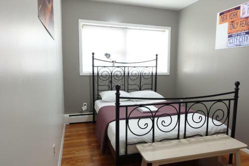 Best Room Nyc??ewr Layover?walk To Nyc Subway
