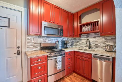 Yamhill Flats: Suite #4