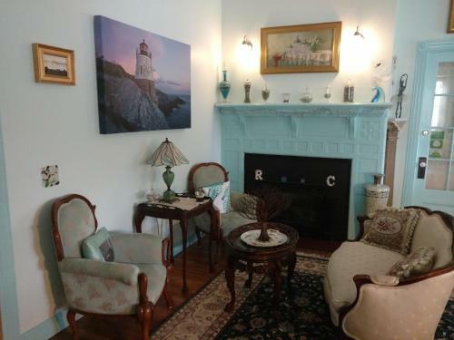 Armistead Cottage Bed & Breakfast