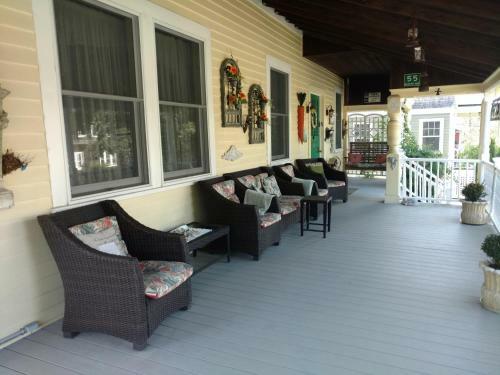 Armistead Cottage Bed & Breakfast