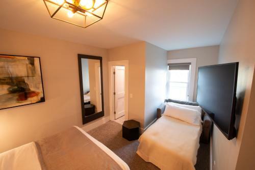 Bed & Breakfast Pelham Street Inn