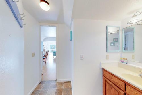Sea Glass Cottage