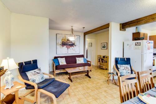 Beach Retreat -- Lower Retreat