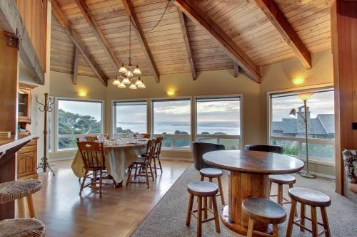 The Yaquina House