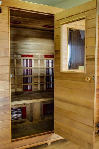 The Yaquina House