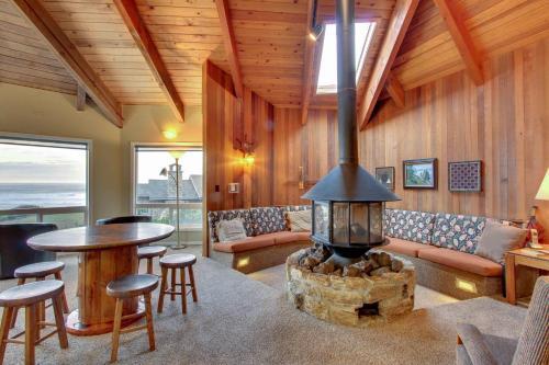 The Yaquina House