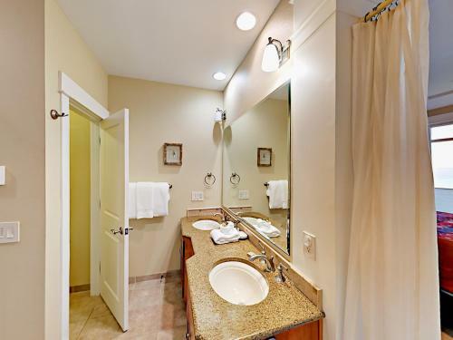 Apartamento 1125 Nw Spring St Condo Unit A-203
