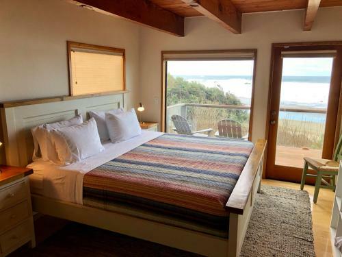 The Mariner On Nye Beach Home