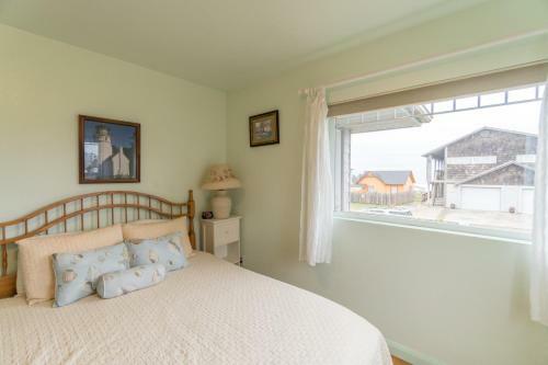 Cottage At Nye Beach Home