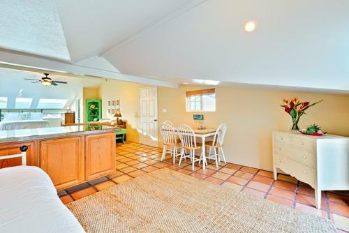 Nb-210b - Newport Rooftop Studio Studio Apartment
