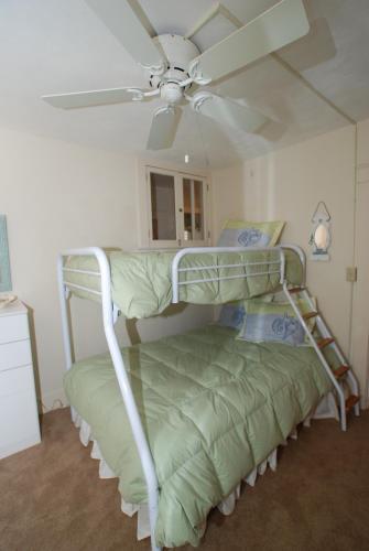 413 E Edgewater (68158)