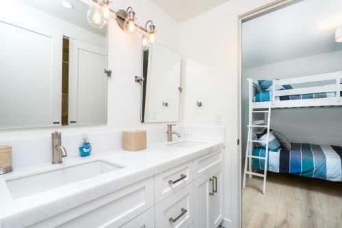 130 39th St. - 4 Bedroom Home