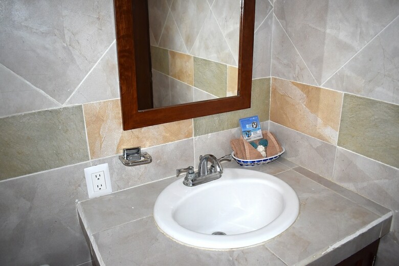 Hotel Plaza Almendros