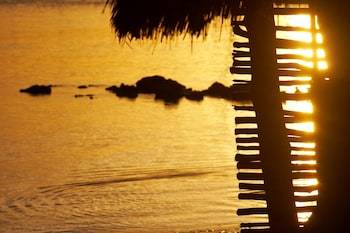 Chac Chi Hotel And Suites