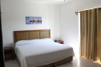 Chac Chi Hotel And Suites