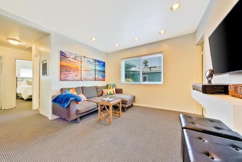 Nb-210a - Beach Side Escape Three-bedroom Apartment