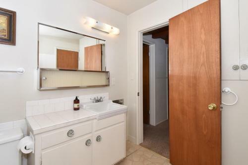 6504 W Ocean Front Lei