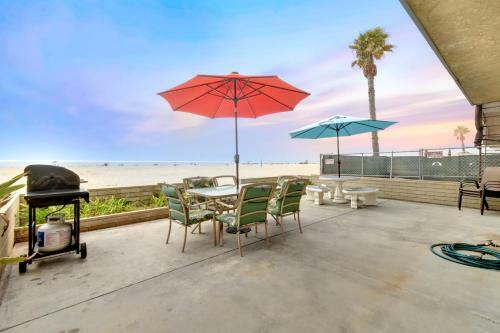 6504 W Ocean Front Lei