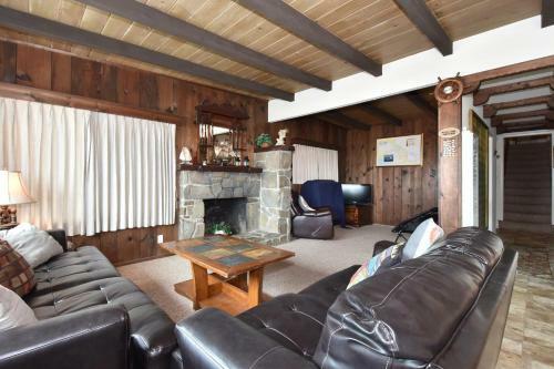 6504 W Ocean Front Lei