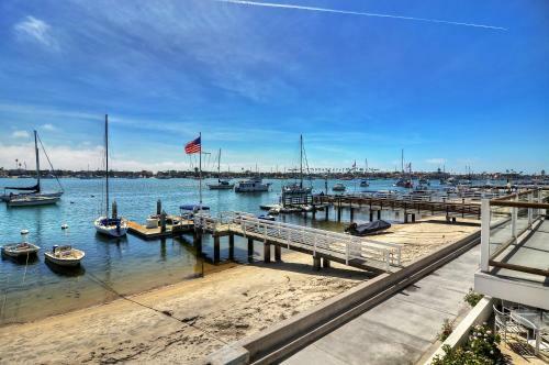1006 South Bayfront 4 Bedroom Home