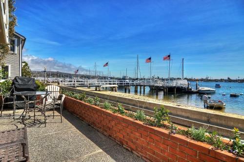 1006 South Bayfront 4 Bedroom Home