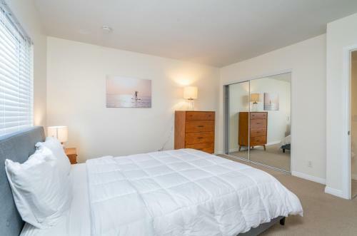Apartamento 906 East Oceanfront Back Unit C 2 Bedroom Condo