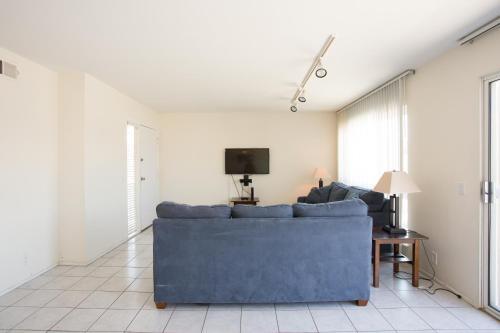 3612 Seashore Drive (68251)