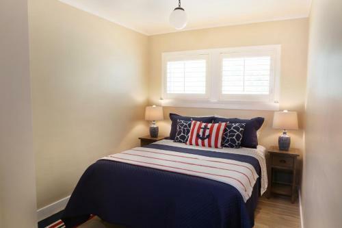 1400 South Bayfront 5 Bedroom Home