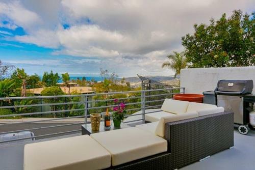 Laguna View Home