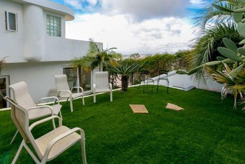 Laguna View Home