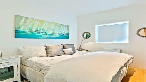 Laguna View Home