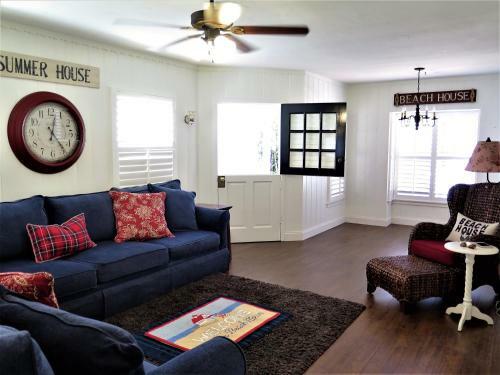 Apartamento 208 Amethyst Unit A 3 Bedroom Condo