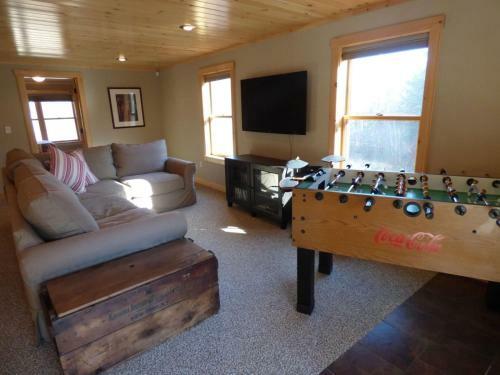 Vacation: Powder Ridge Chalet